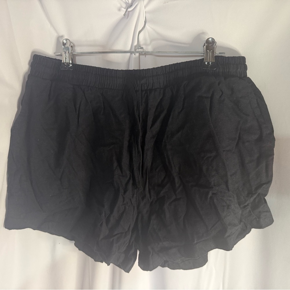 White Birch Black Shorts